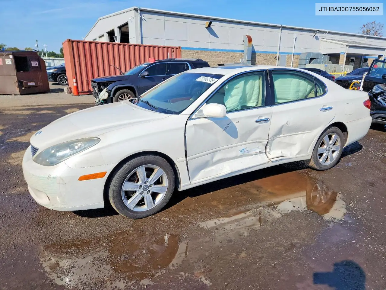 LEXUS ES 2005, VIN JTHBA30G755056062