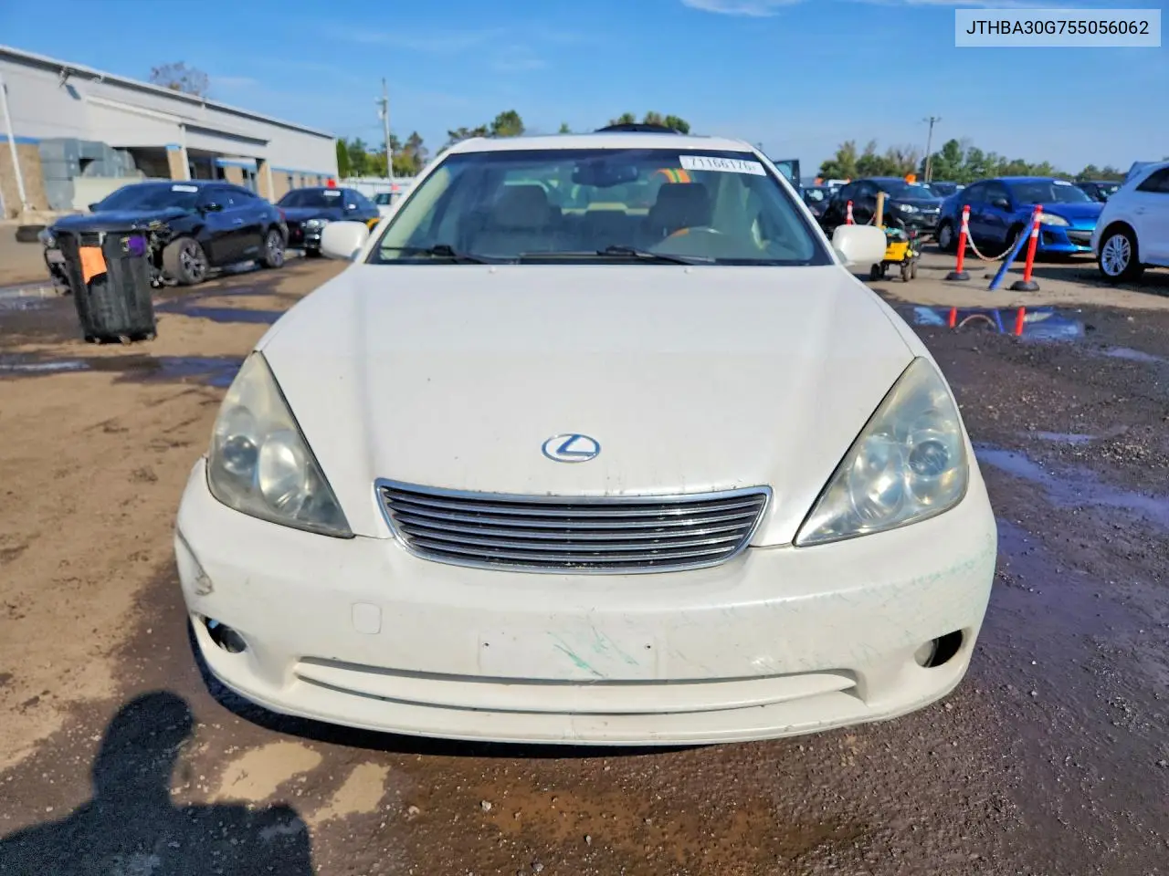 2005 LEXUS ES VIN JTHBA30G755056062 — фото 5