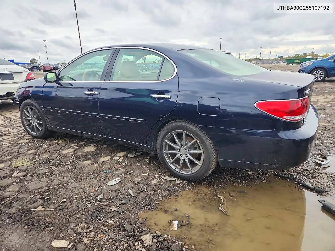 2005 LEXUS ES VIN JTHBA30G255107192 — фото 2