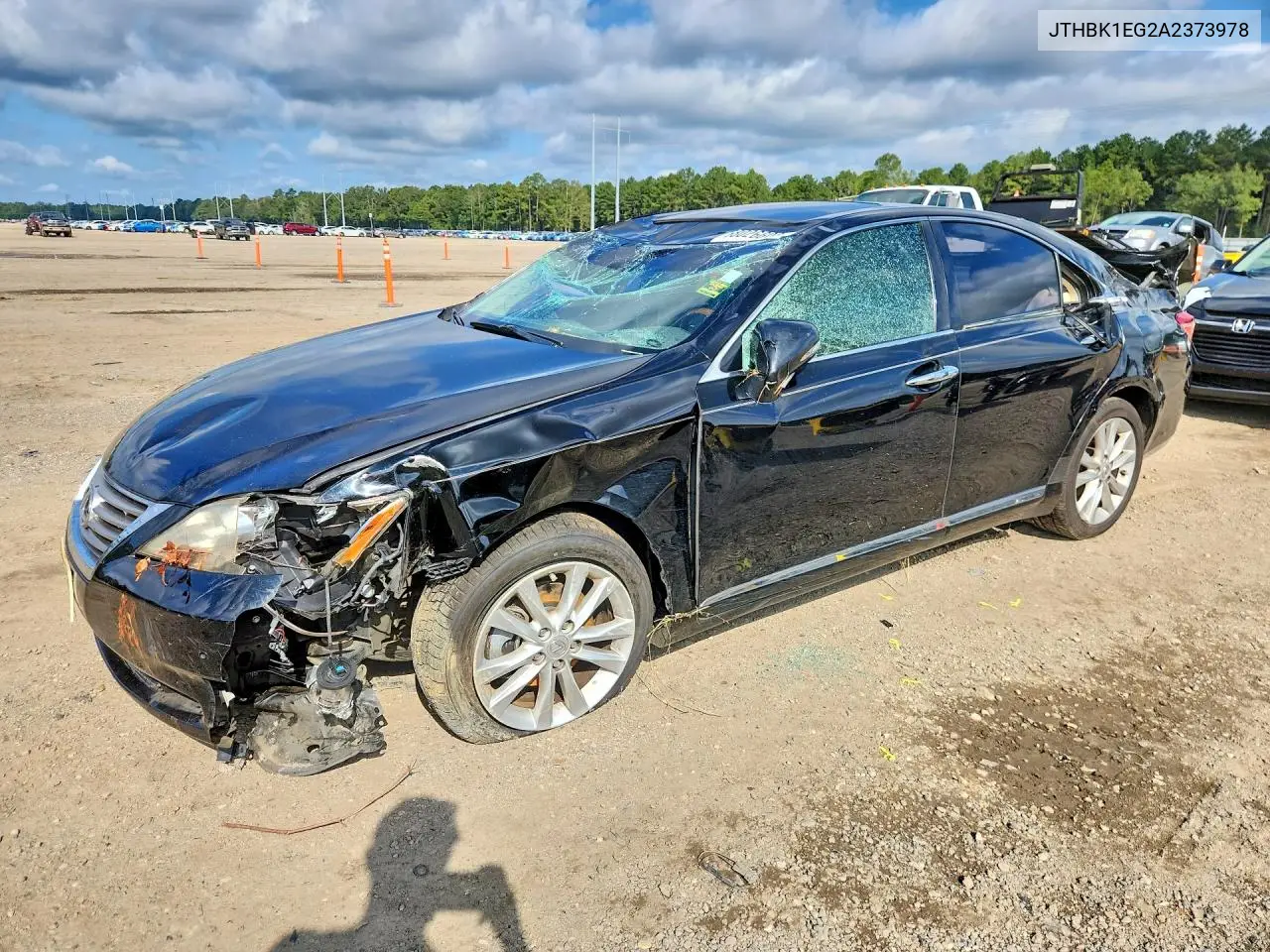LEXUS ES 2010, VIN JTHBK1EG2A2373978
