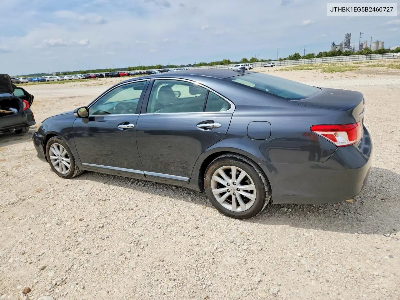 2011 LEXUS ES VIN JTHBK1EG5B2460727 — фото 2