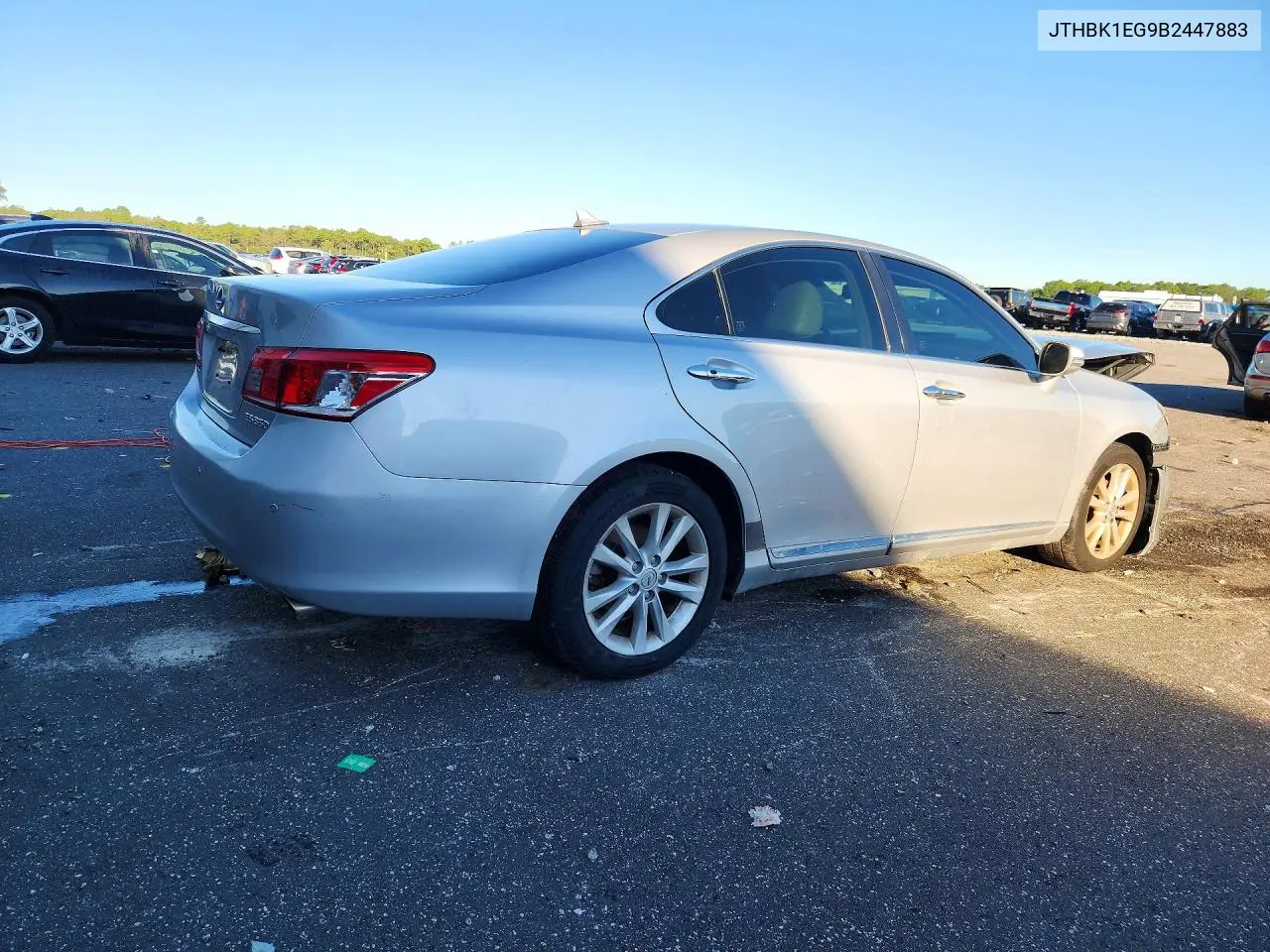 2011 LEXUS ES VIN JTHBK1EG9B2447883 — фото 3