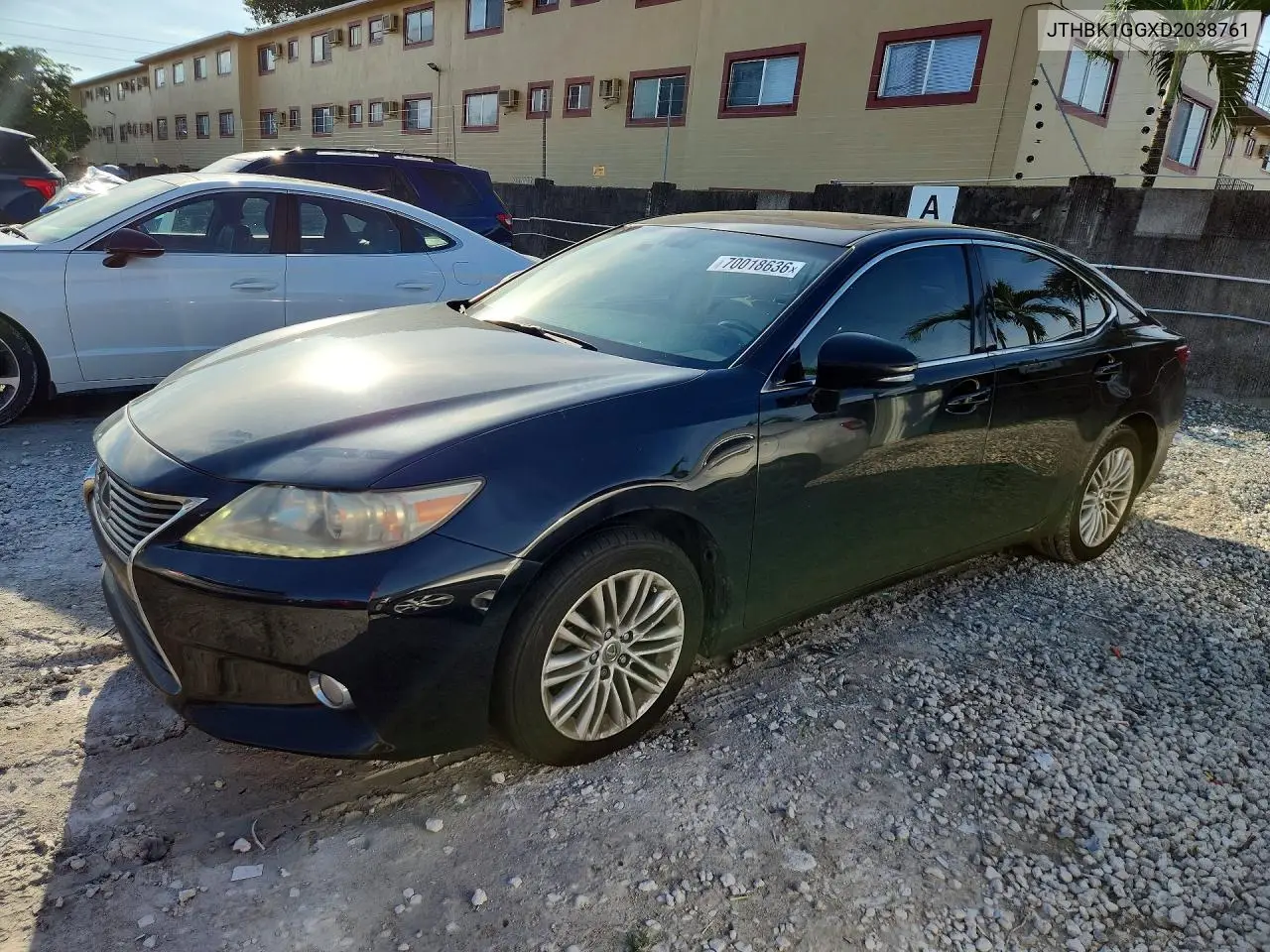 LEXUS ES 2013, VIN JTHBK1GGXD2038761