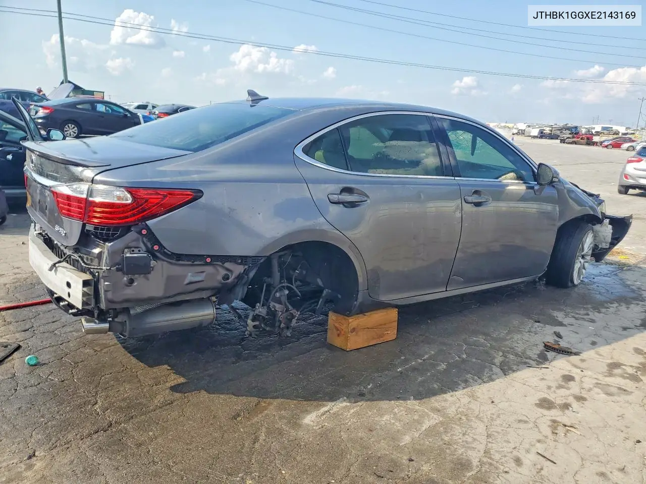 2014 LEXUS ES VIN JTHBK1GGXE2143169 — фото 3