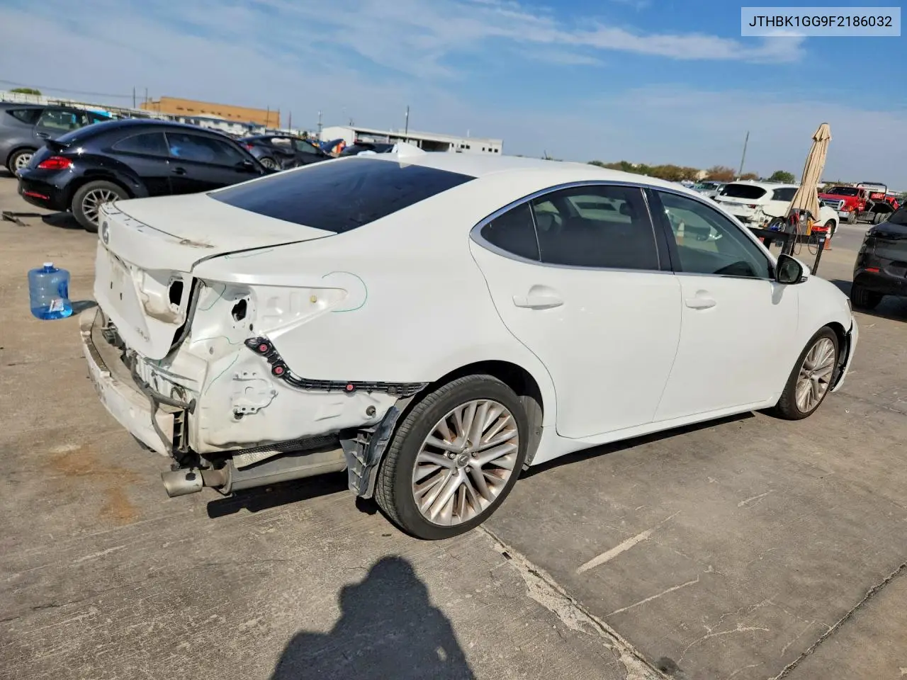 2015 LEXUS ES VIN JTHBK1GG9F2186032 — фото 3