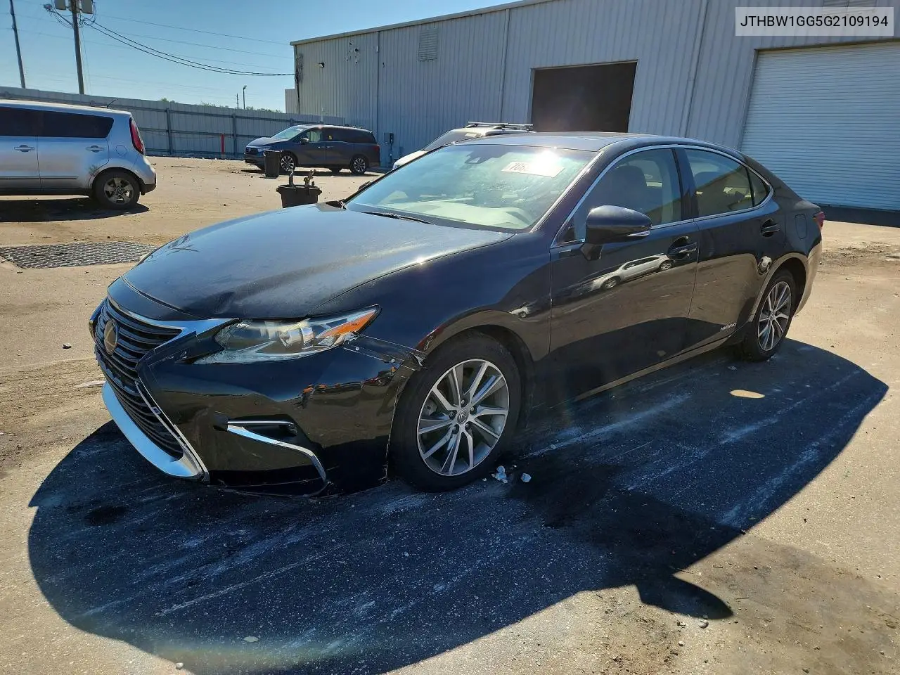 LEXUS ES 2016, VIN JTHBW1GG5G2109194
