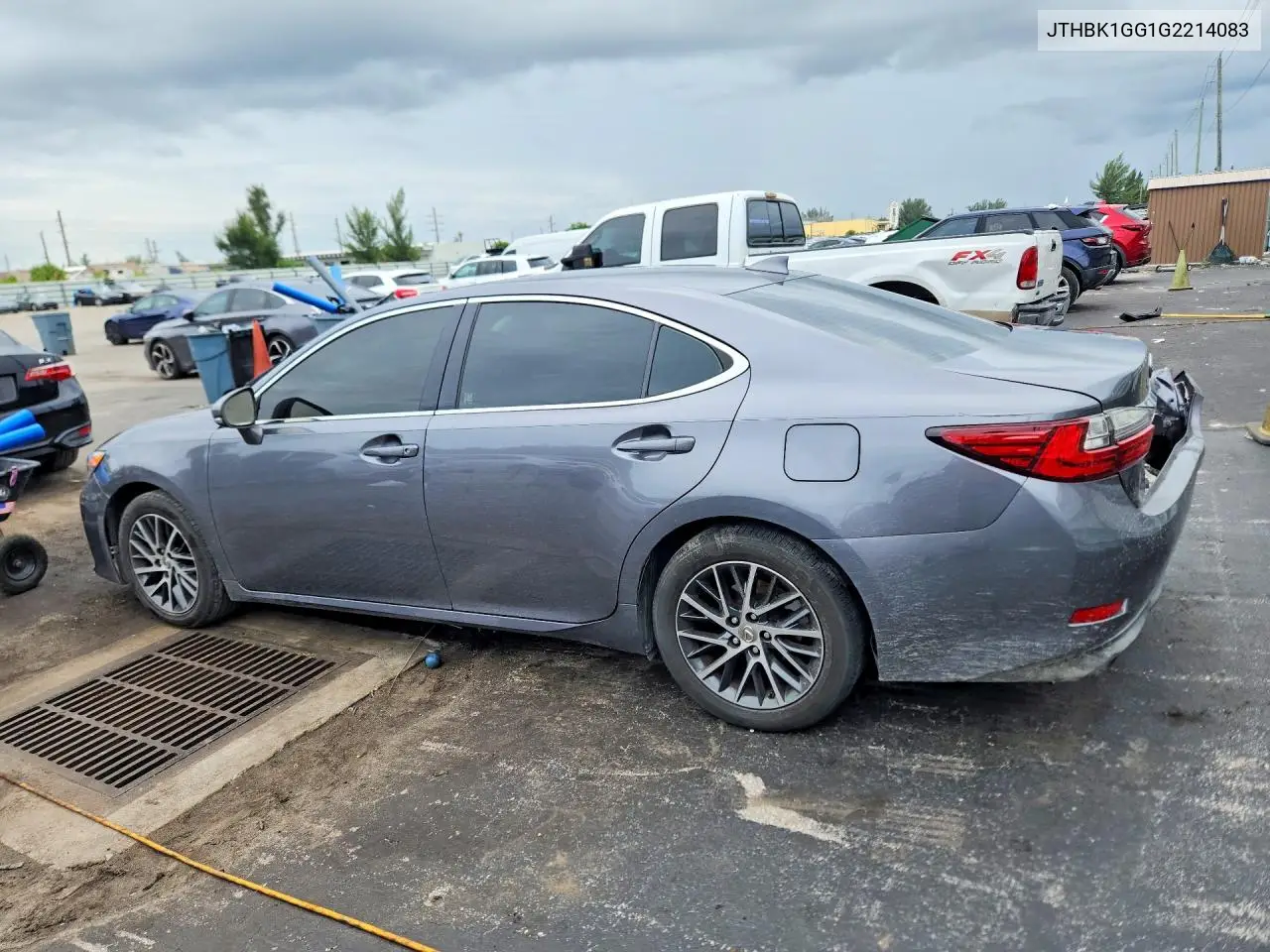 2016 LEXUS ES VIN JTHBK1GG1G2214083 — фото 2