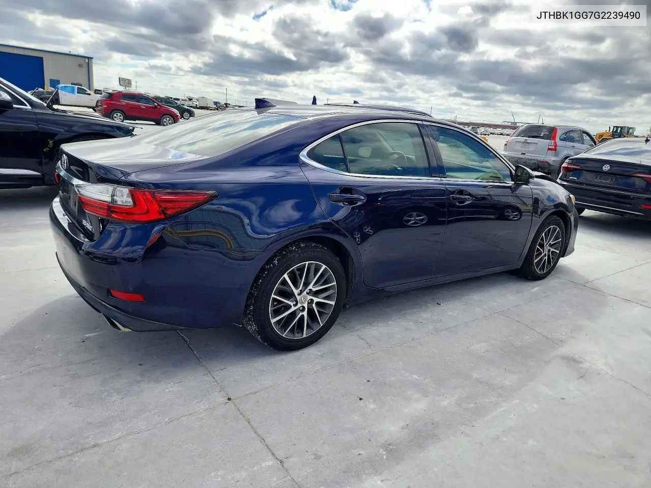 2016 LEXUS ES VIN JTHBK1GG7G2239490 — фото 3