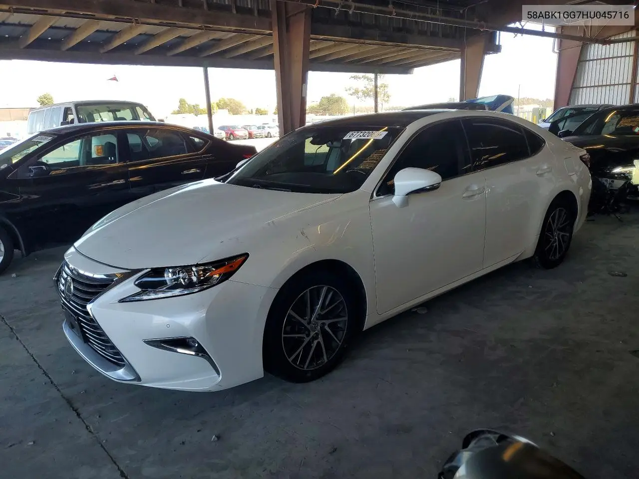 LEXUS ES 2017, VIN 58ABK1GG7HU045716