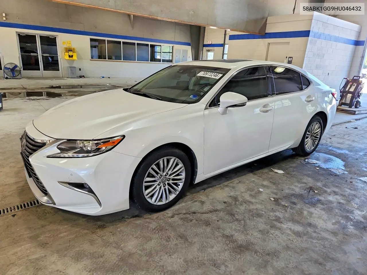 LEXUS ES 2017, VIN 58ABK1GG9HU046432