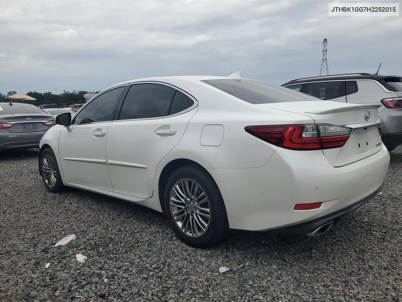 2017 LEXUS ES VIN JTHBK1GG7H2252015 — фото 2