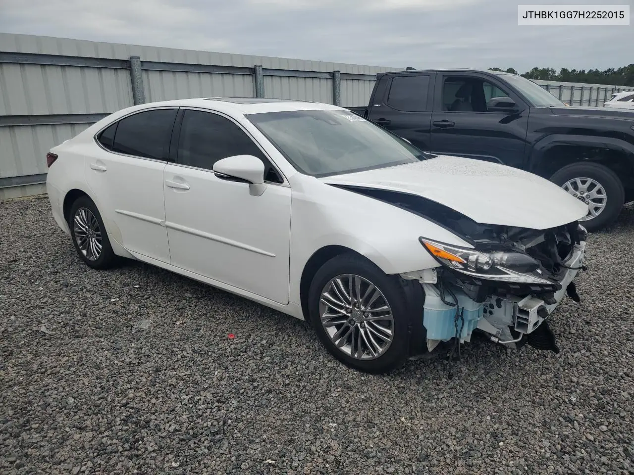 2017 LEXUS ES VIN JTHBK1GG7H2252015 — фото 4