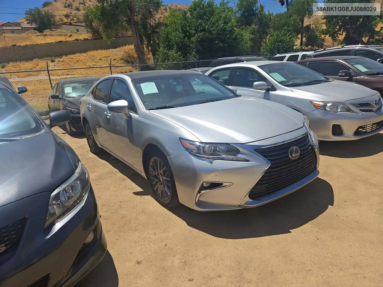 LEXUS ES 2018, VIN 58ABK1GG8JU088029