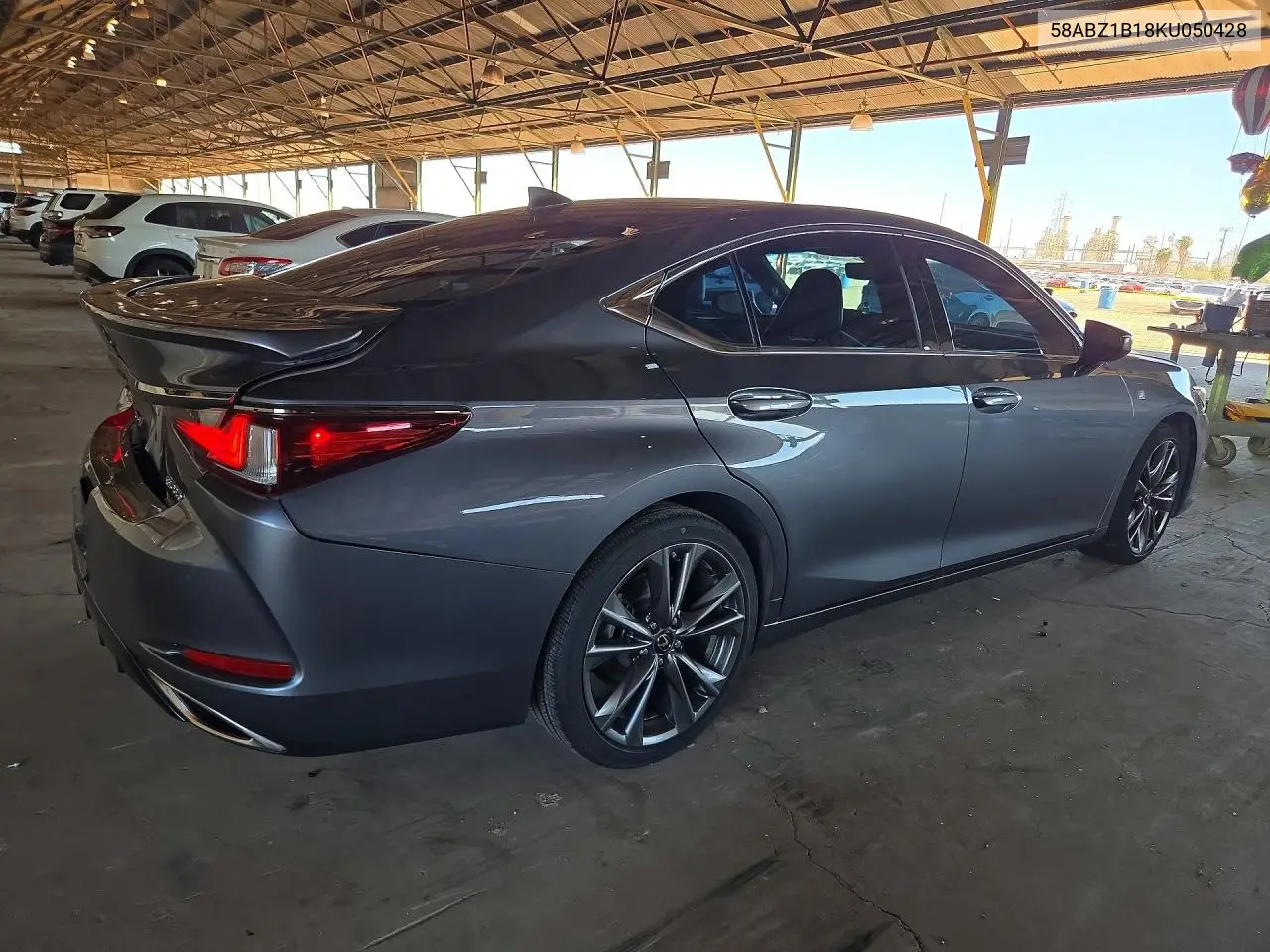 2019 LEXUS ES VIN 58ABZ1B18KU050428 — фото 3