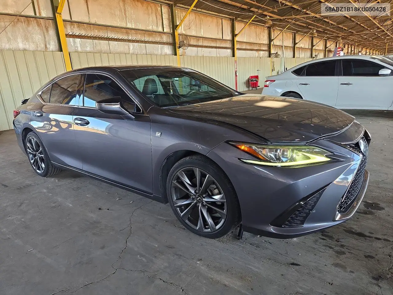 2019 LEXUS ES VIN 58ABZ1B18KU050428 — фото 4