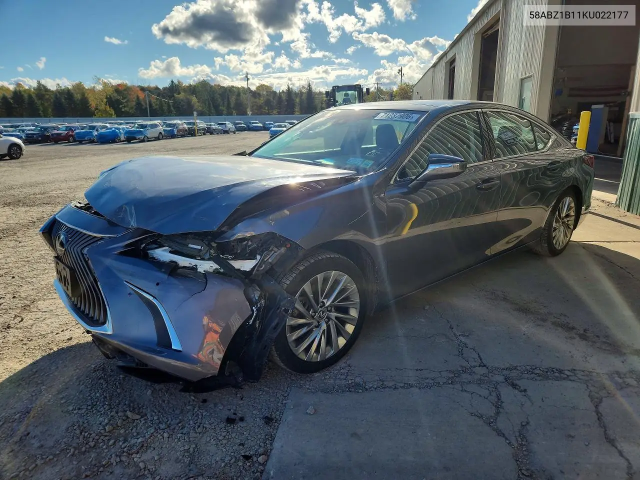 LEXUS ES 2019, VIN 58ABZ1B11KU022177