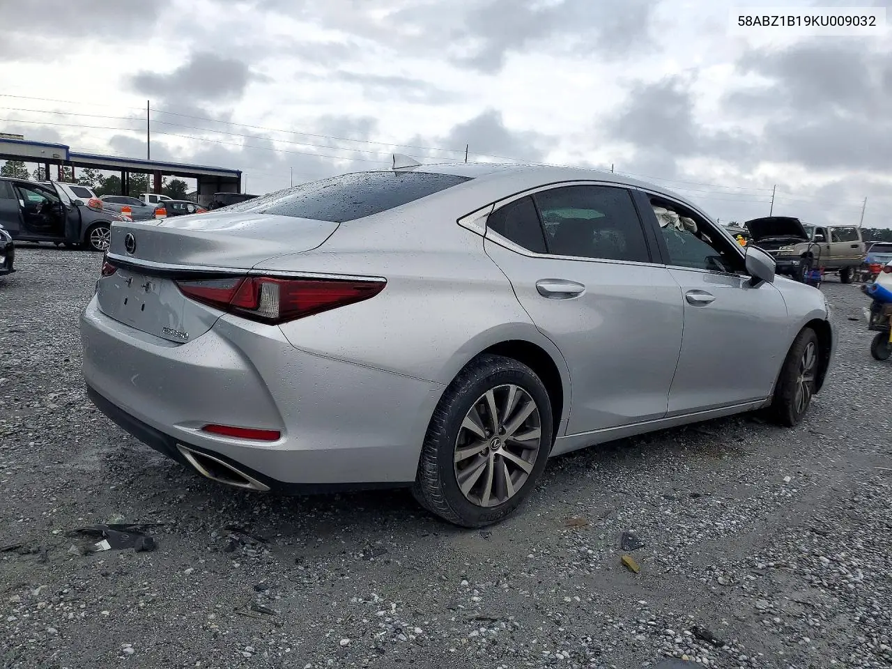 2019 LEXUS ES VIN 58ABZ1B19KU009032 — фото 3