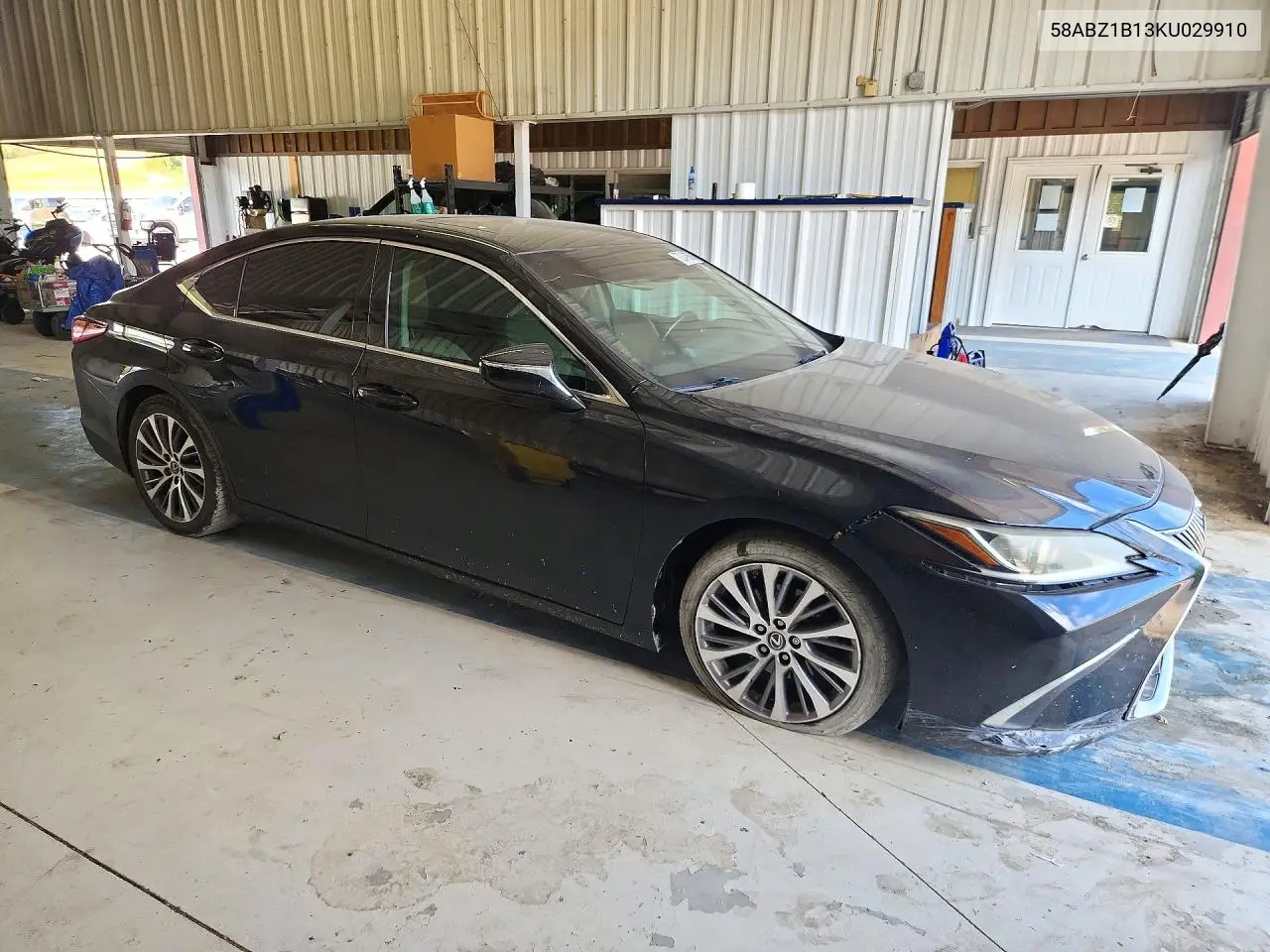 2019 LEXUS ES VIN 58ABZ1B13KU029910 — фото 4