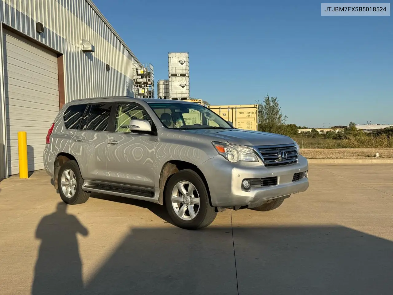 LEXUS GX 2011, VIN JTJBM7FX5B5018524