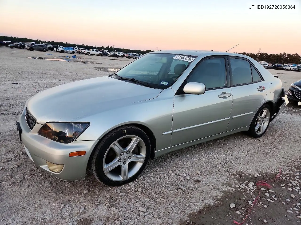 LEXUS IS 2002, VIN JTHBD192720056364