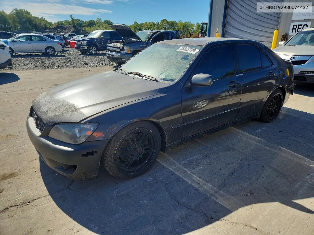 LEXUS IS 2003, VIN JTHBD192930074432
