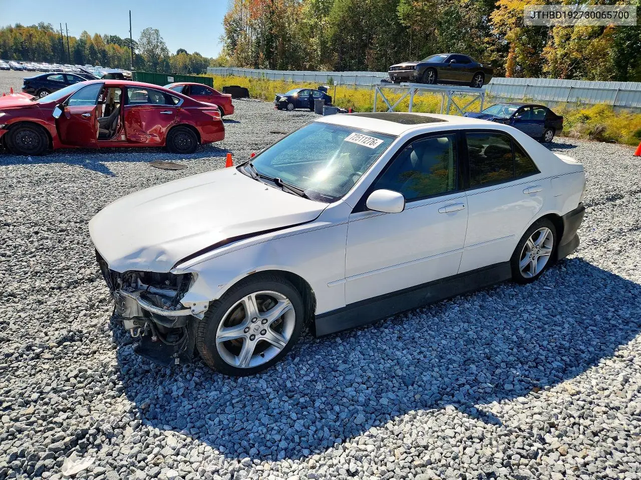 LEXUS IS 2003, VIN JTHBD192730065700
