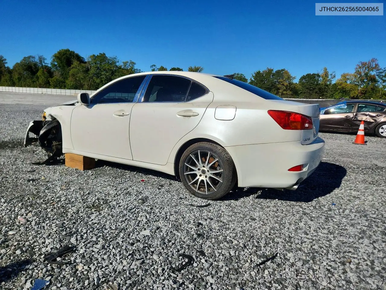 2006 LEXUS IS VIN JTHCK262565004065 — фото 2