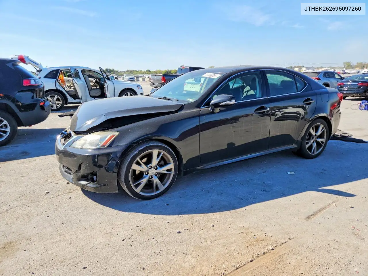 LEXUS IS 2009, VIN JTHBK262695097260