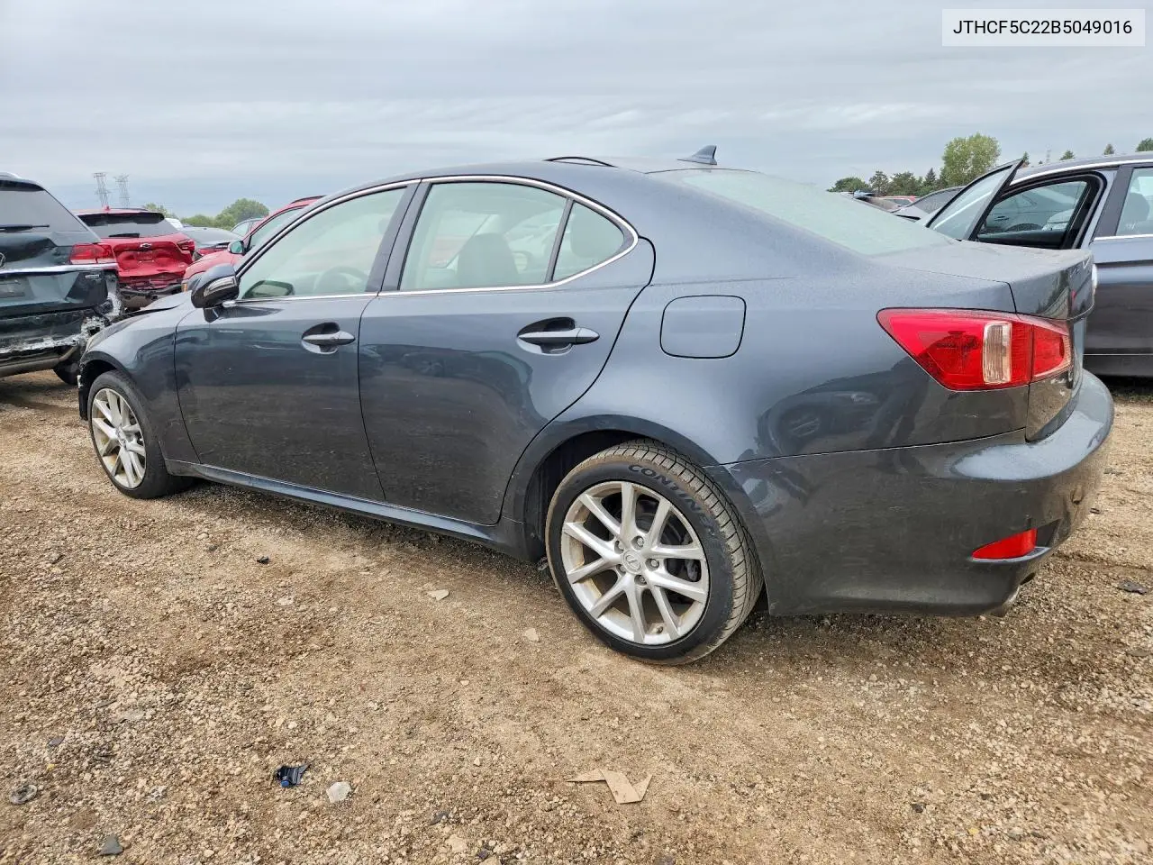 2011 LEXUS IS VIN JTHCF5C22B5049016 — фото 2