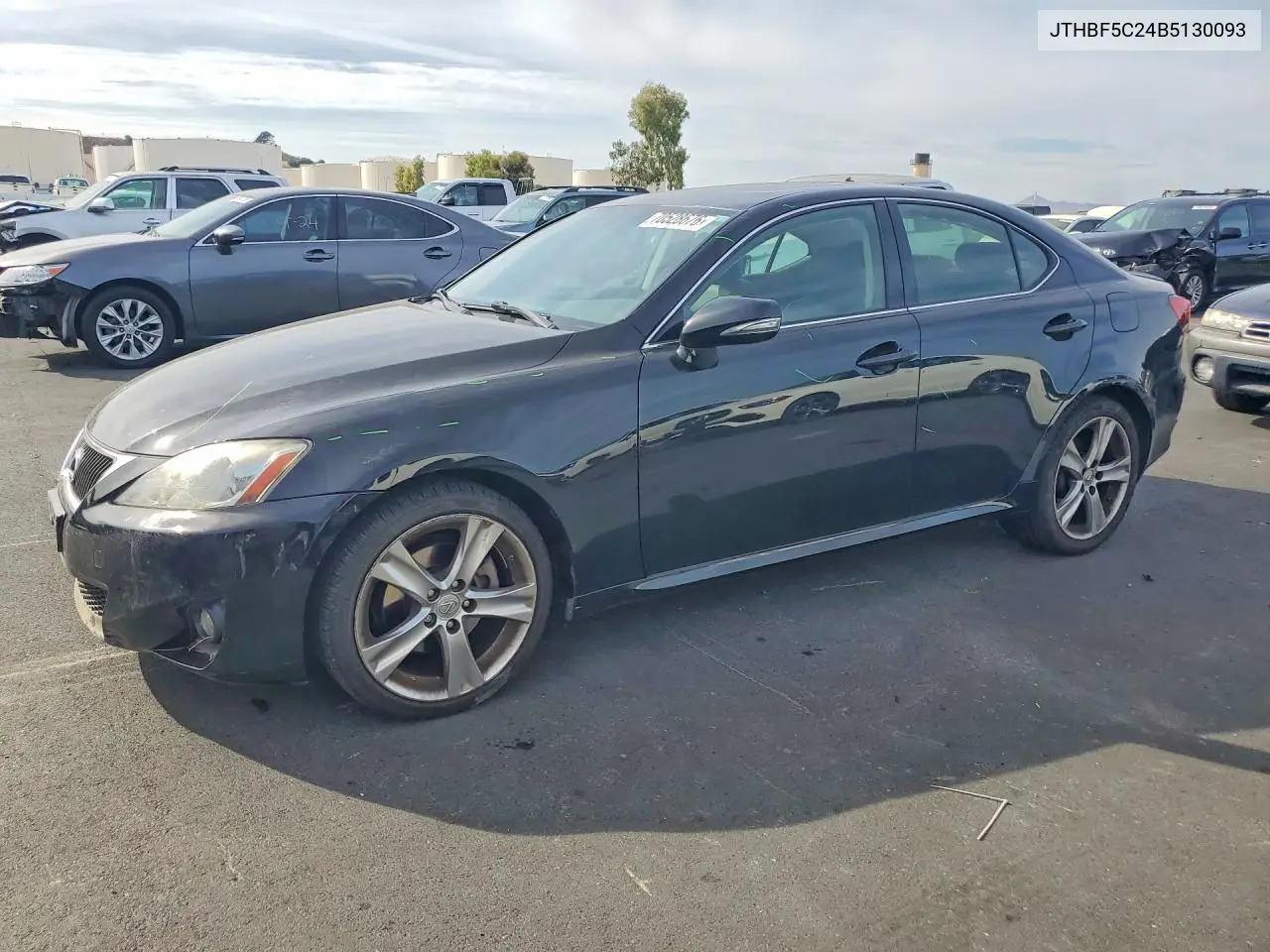 LEXUS IS 2011, VIN JTHBF5C24B5130093