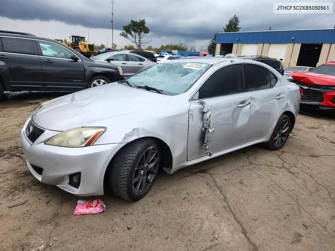 LEXUS IS 2011, VIN JTHCF5C2XB5050561