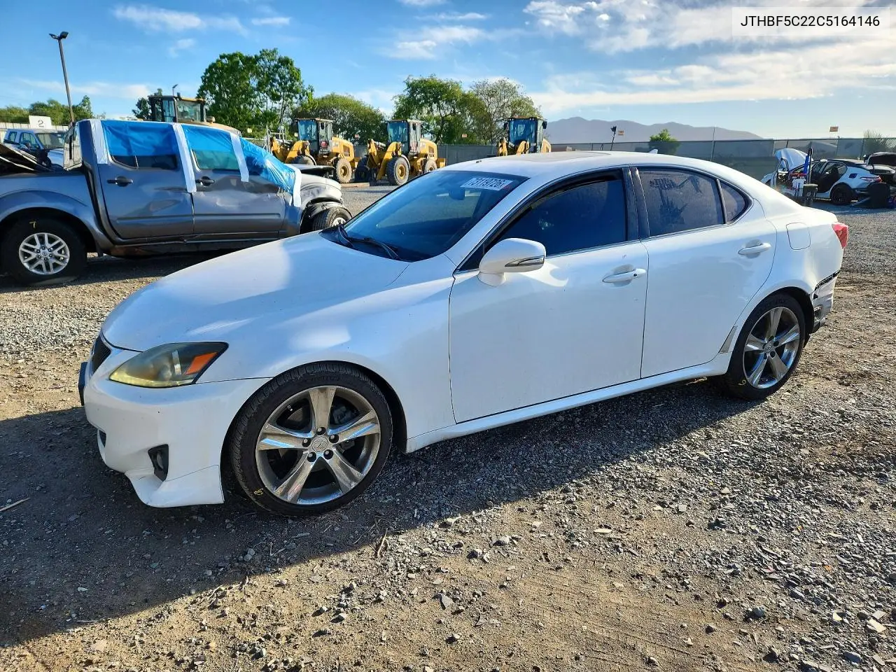 LEXUS IS 2012, VIN JTHBF5C22C5164146