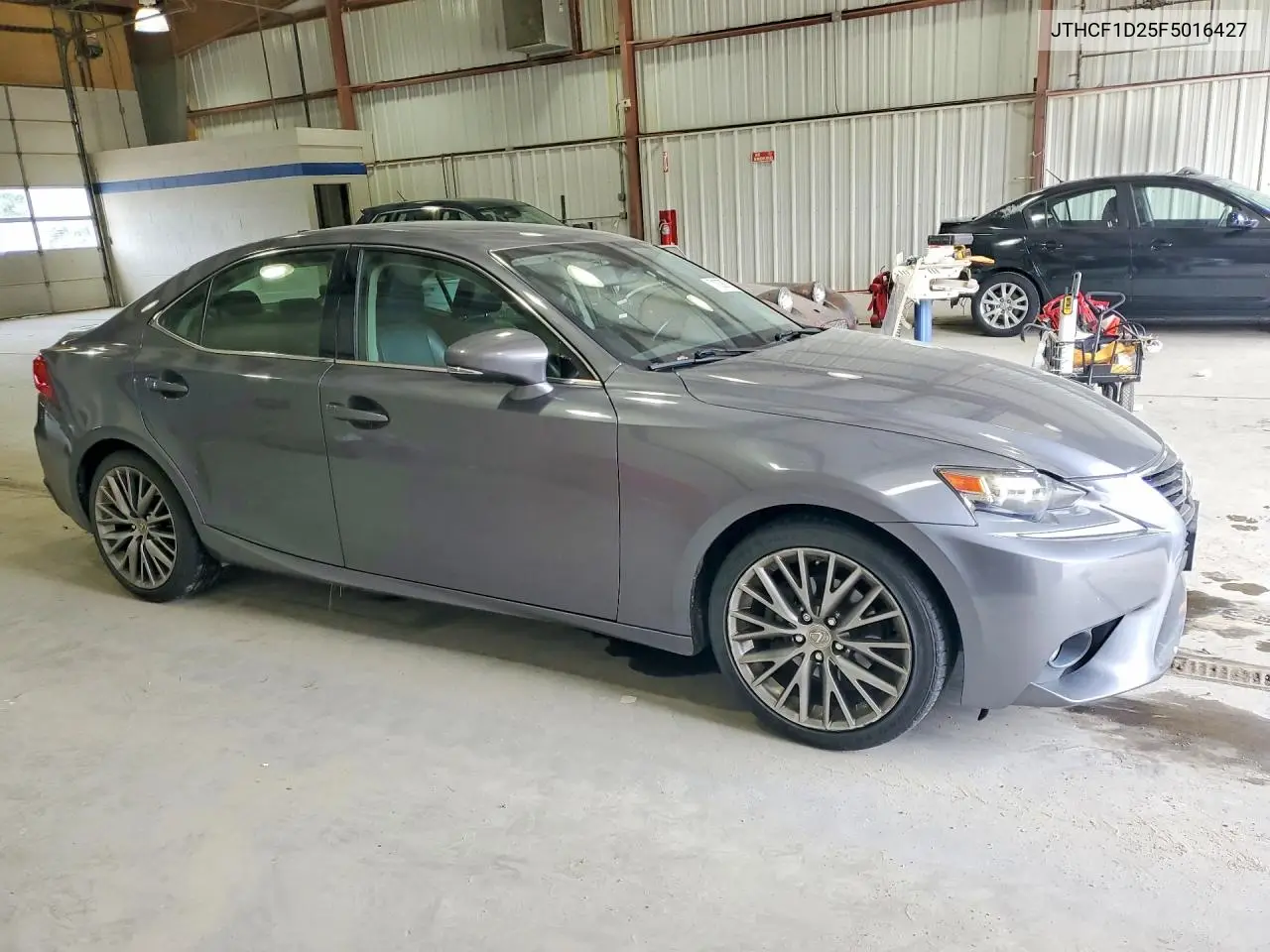 2015 LEXUS IS VIN JTHCF1D25F5016427 — фото 4