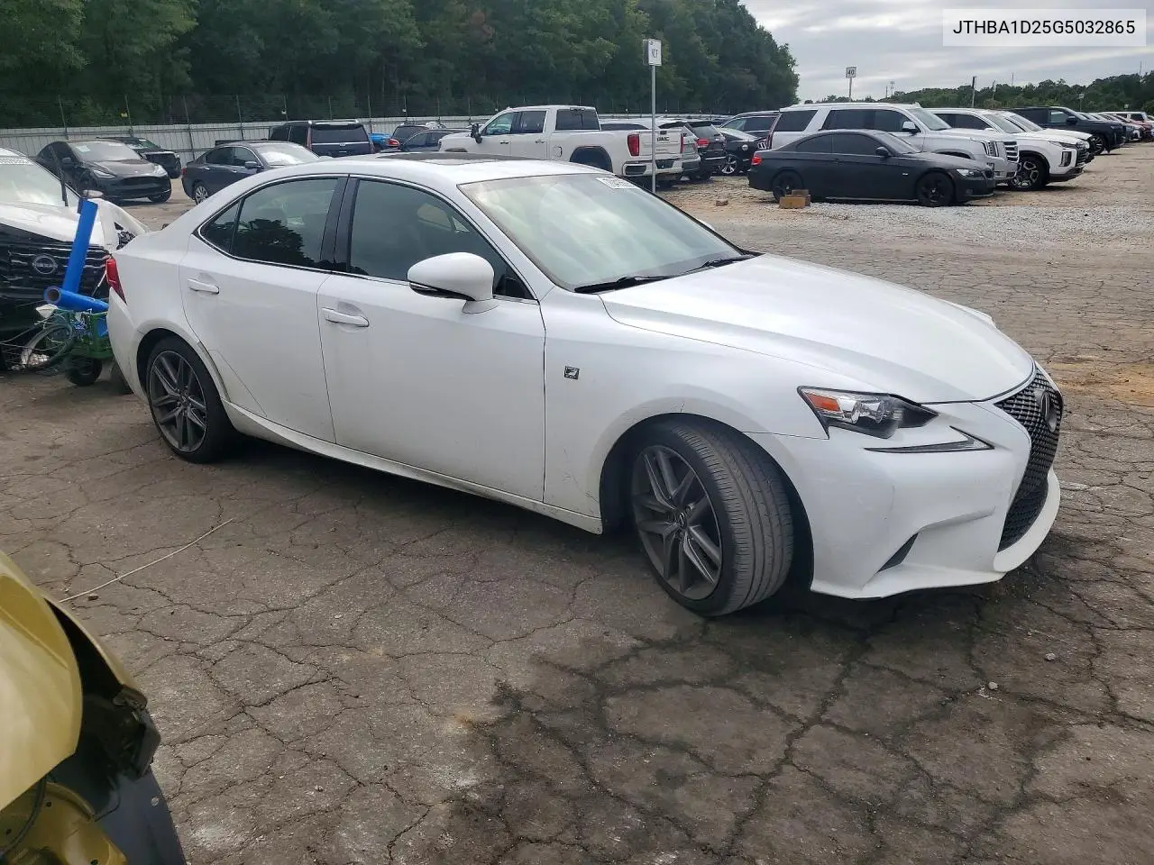 2016 LEXUS IS VIN JTHBA1D25G5032865 — фото 4