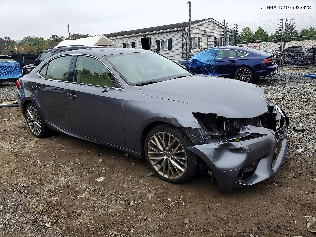 2016 LEXUS IS VIN JTHBA1D21G5023323 — фото 4