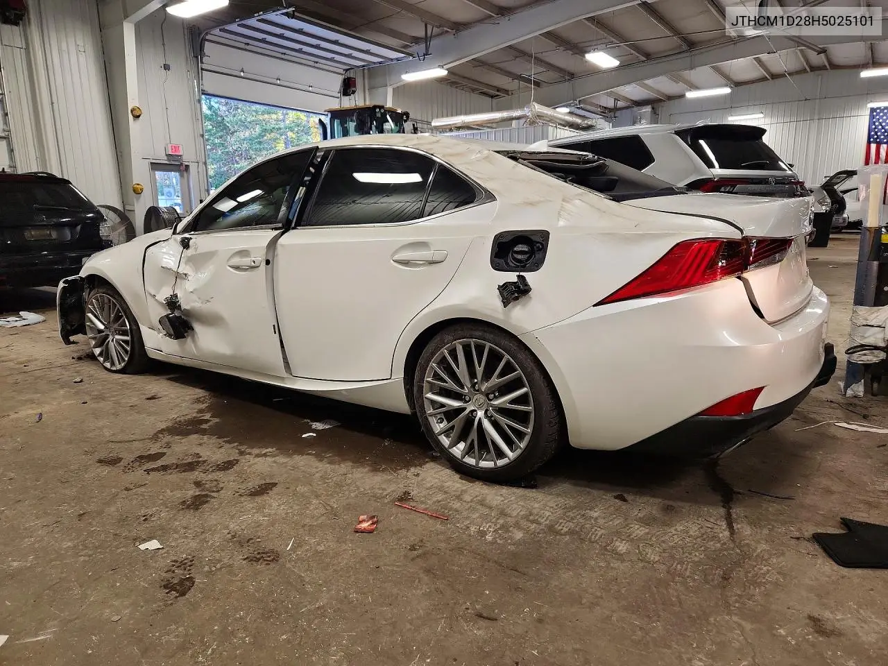 2017 LEXUS IS VIN JTHCM1D28H5025101 — фото 2