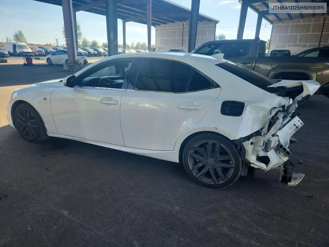 2017 LEXUS IS VIN JTHBA1D25H5058089 — фото 2