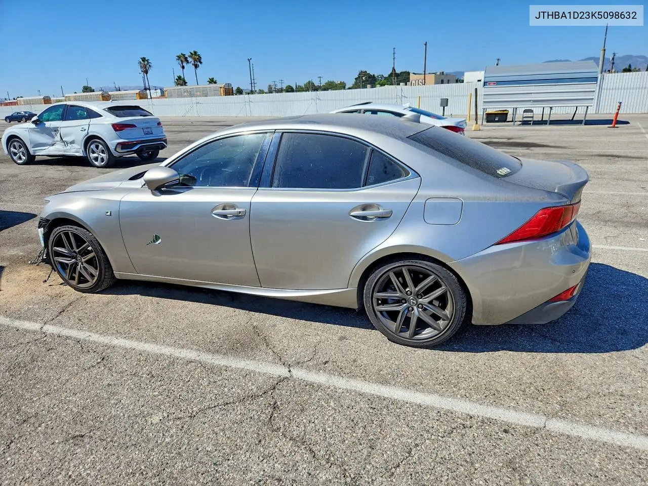 2019 LEXUS IS VIN JTHBA1D23K5098632 — фото 2