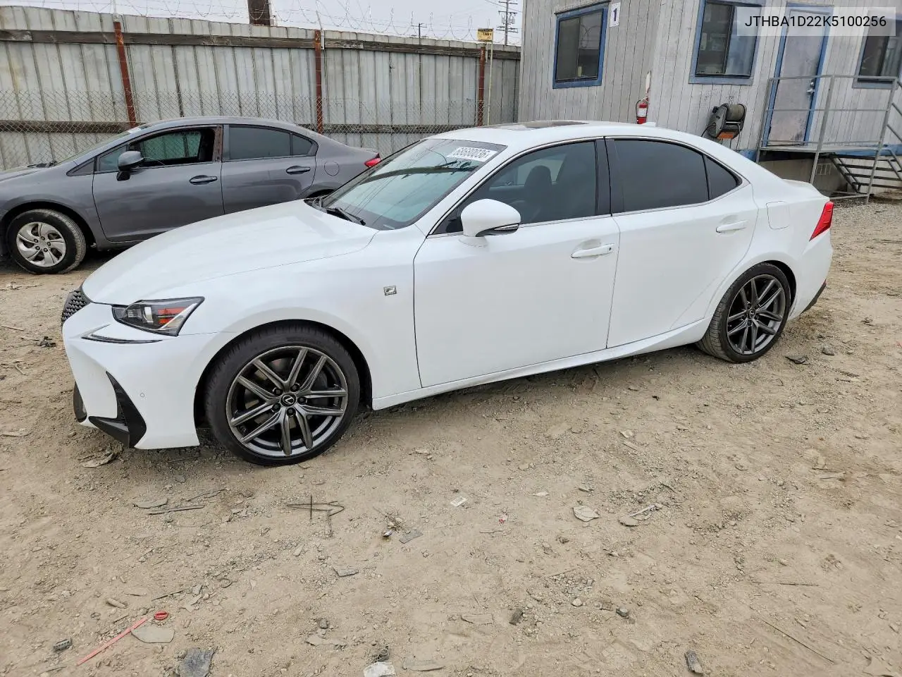 LEXUS IS 2019, VIN JTHBA1D22K5100256