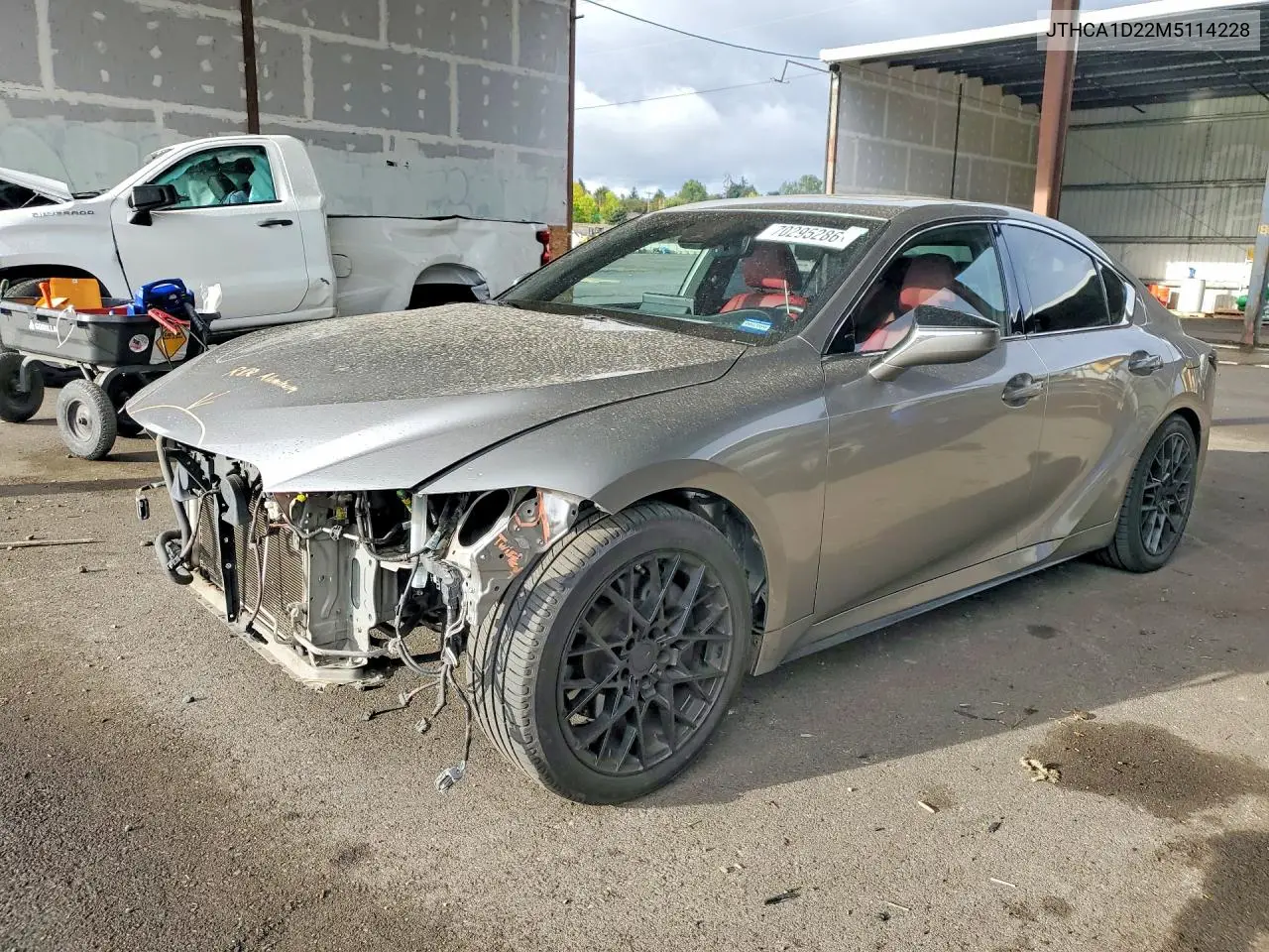 LEXUS IS 2021, VIN JTHCA1D22M5114228