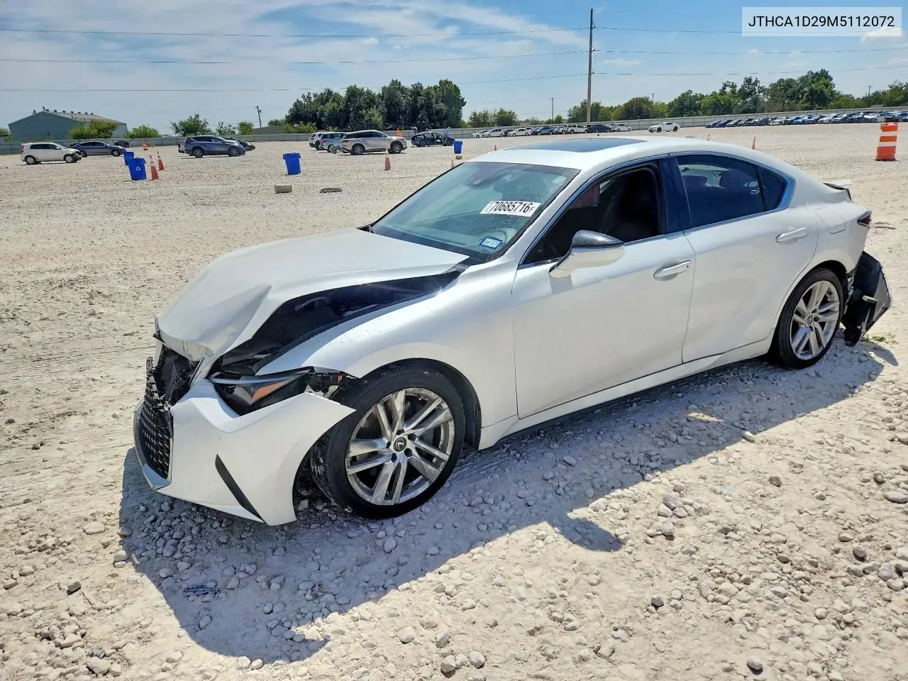 LEXUS IS 2021, VIN JTHCA1D29M5112072
