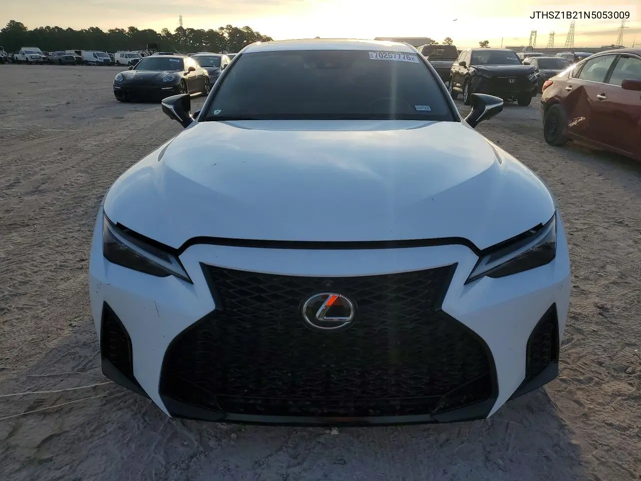 2022 LEXUS IS VIN JTHSZ1B21N5053009 — фото 5