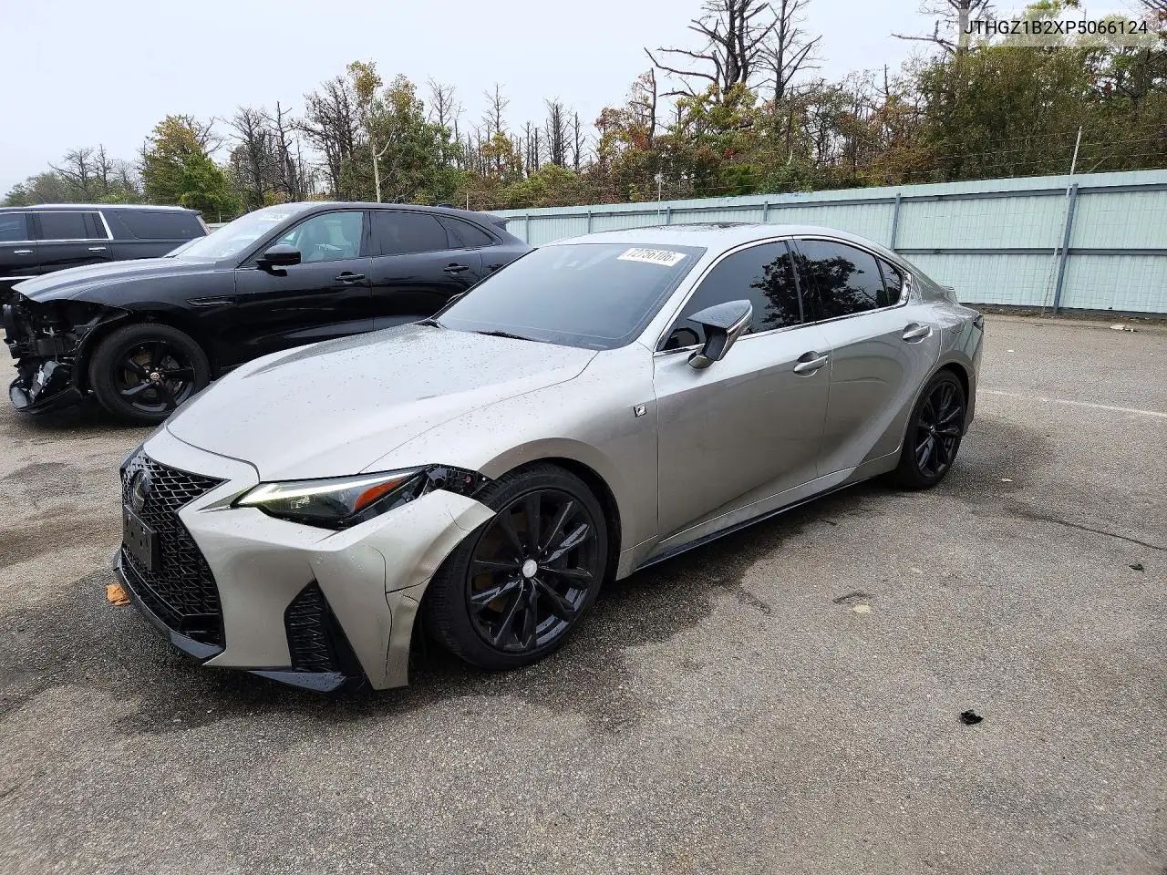 LEXUS IS 2023, VIN JTHGZ1B2XP5066124