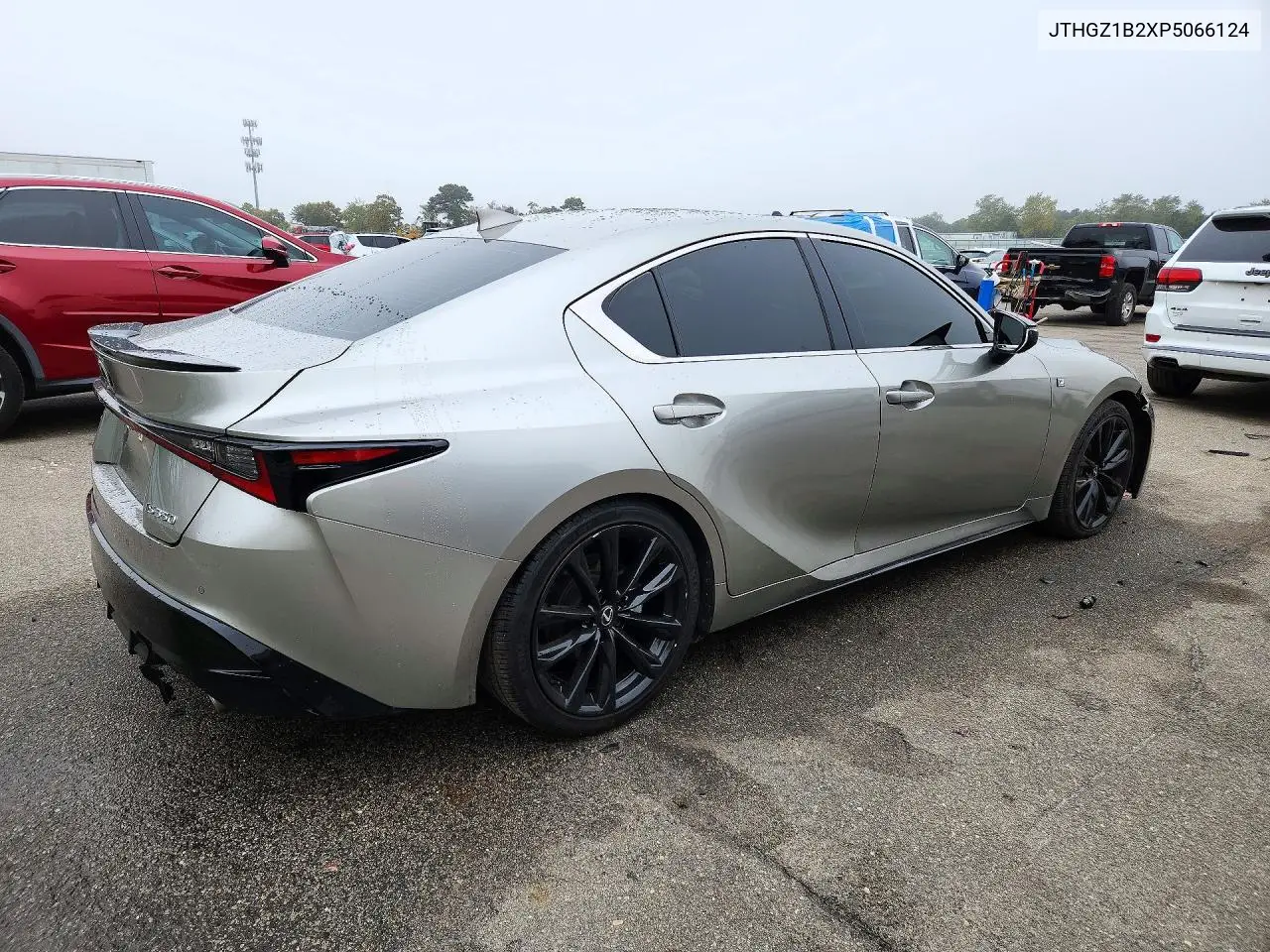 2023 LEXUS IS VIN JTHGZ1B2XP5066124 — фото 3