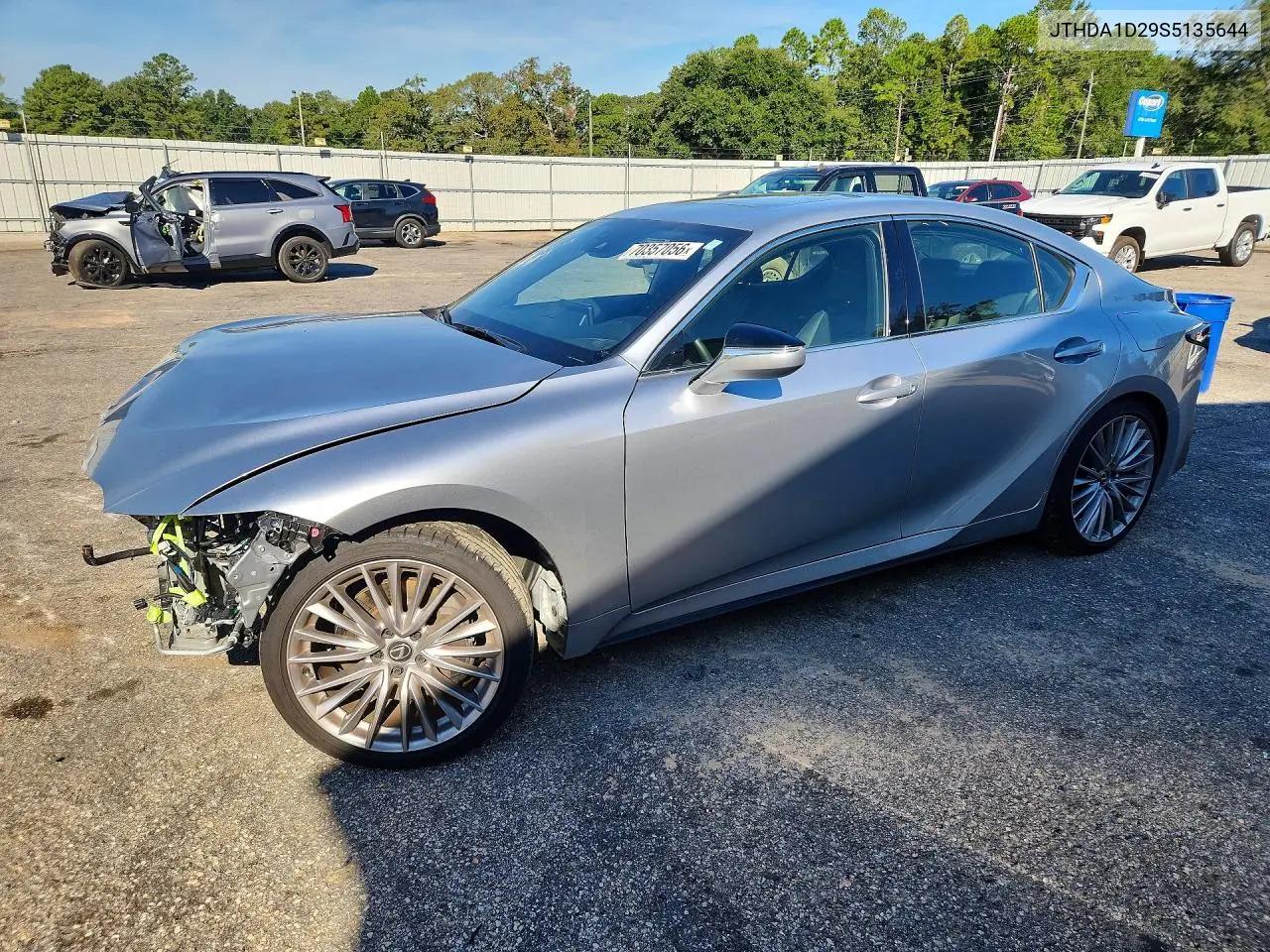 LEXUS IS 2025, VIN JTHDA1D29S5135644
