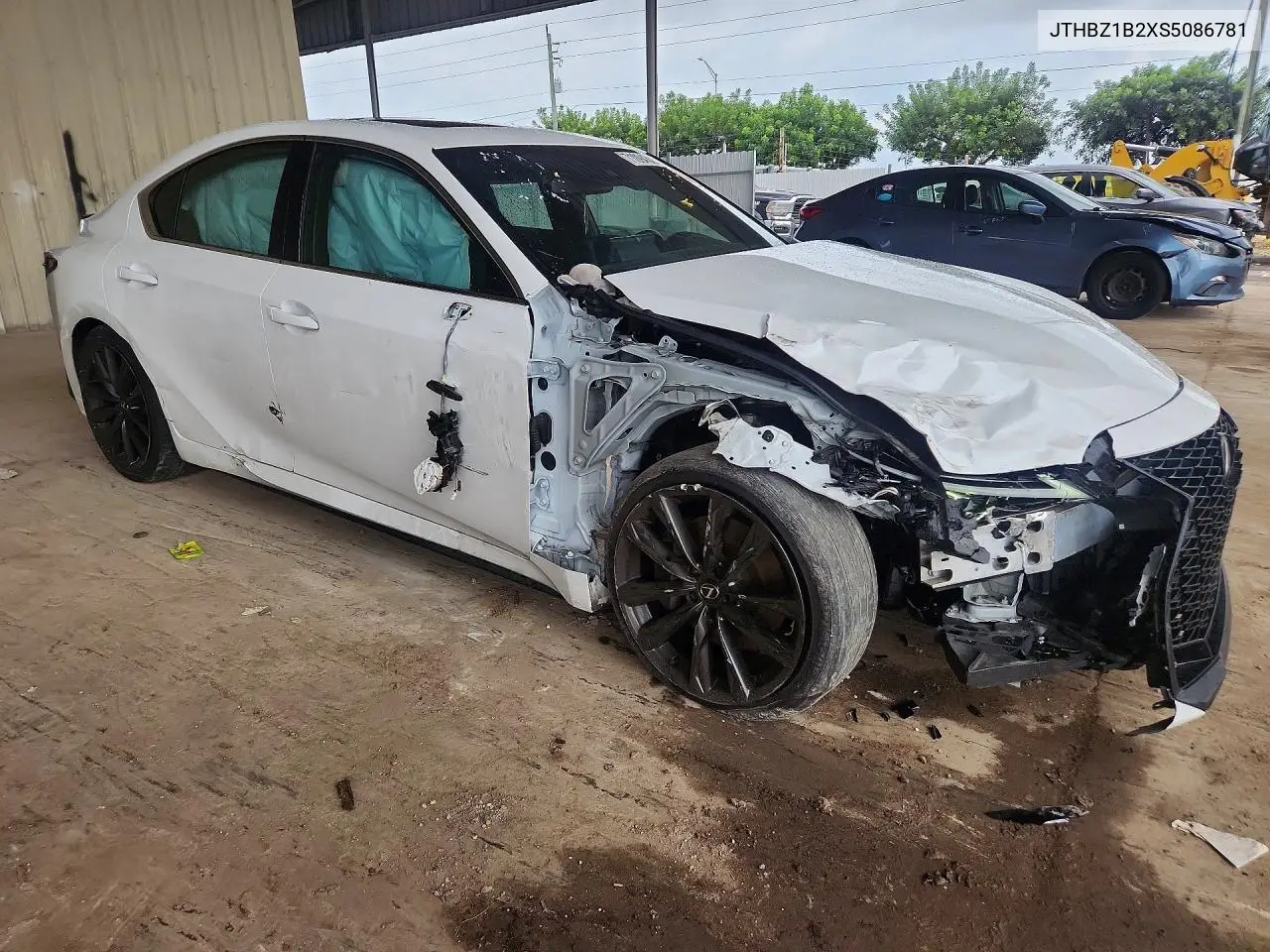 2025 LEXUS IS VIN JTHBZ1B2XS5086781 — фото 4
