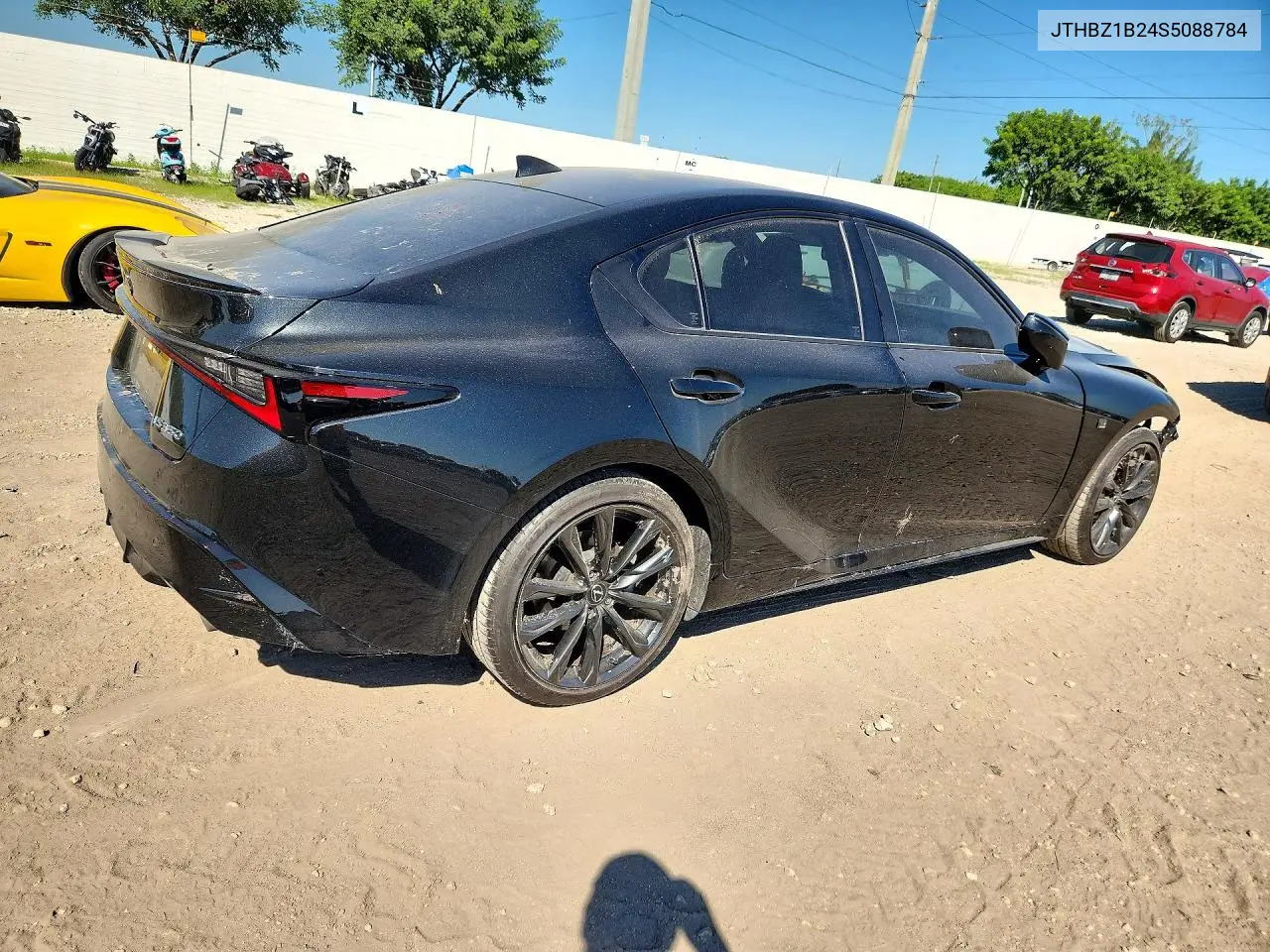 2025 LEXUS IS VIN JTHBZ1B24S5088784 — фото 3