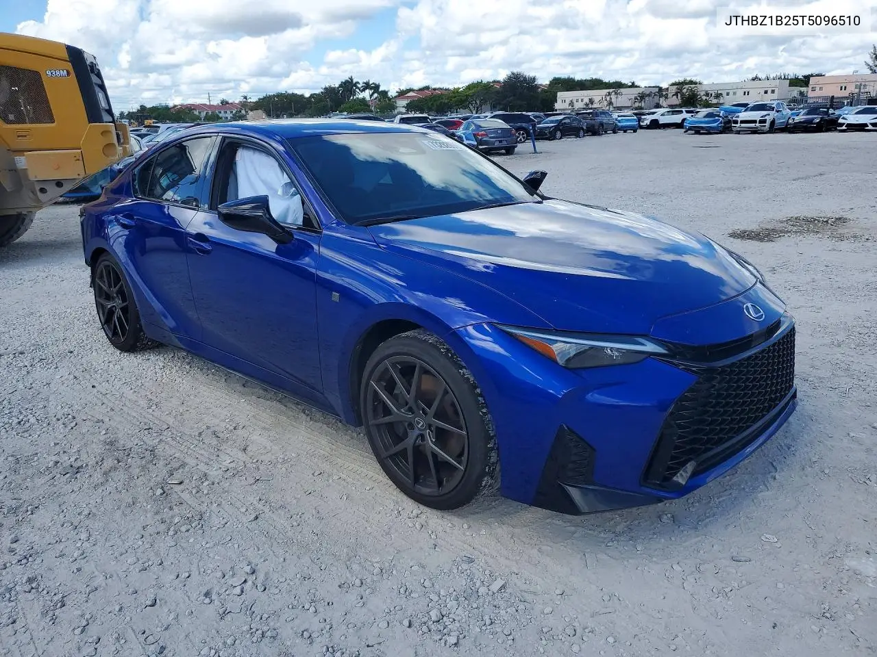 2026 LEXUS IS VIN JTHBZ1B25T5096510 — фото 4