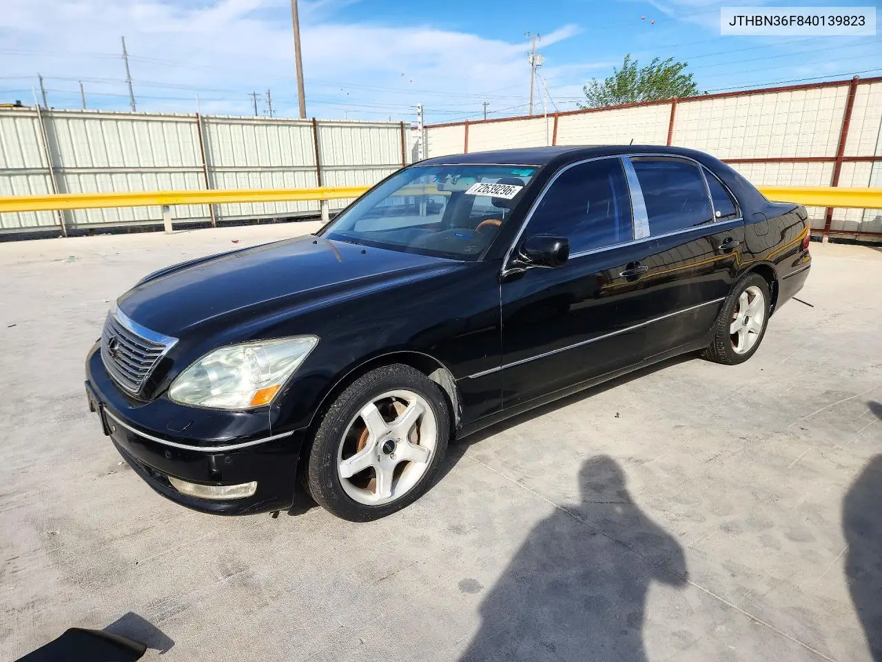 LEXUS LS 2004, VIN JTHBN36F840139823