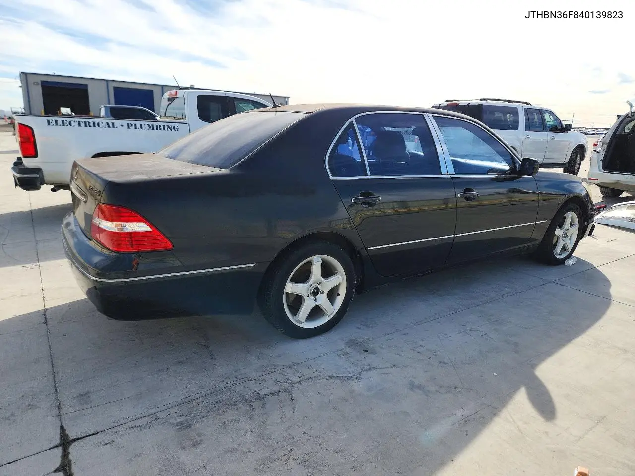 2004 LEXUS LS VIN JTHBN36F840139823 — фото 3